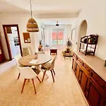 Centro Con 2 Camas De Matrimonio Y Aire Acondicionado *