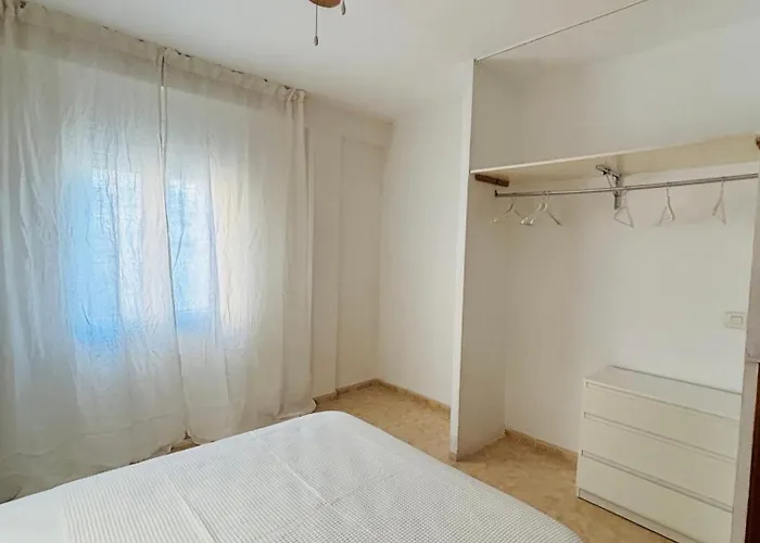 Centro Con 2 Camas De Matrimonio Y Aire Acondicionado مالقة