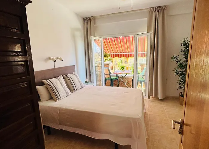 شقة Centro Con 2 Camas De Matrimonio Y Aire Acondicionado مالقة